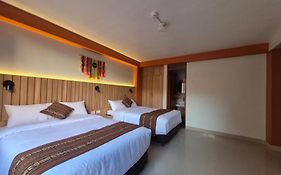 Hotel Adolfo's